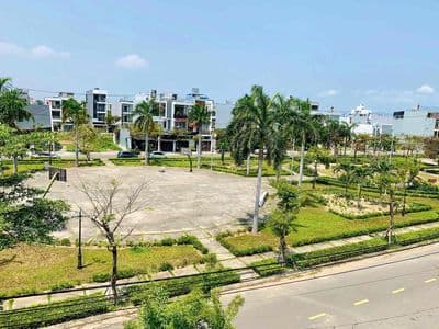 Cho thuê nhà 3 tầng 3 phòng ngủ mới hiện đại - đảo vip hòa xuân g