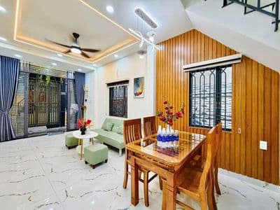 Chính chủ..cần bán gấp nhà phố góc 2 mặt tiền…ngay trung tâm gò vấp.