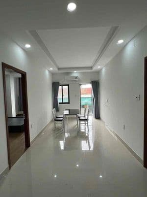 1Ph Ngủ Full NT - Ban Công - Nằm Ngay Trục Đường Phạm Văn Đồng