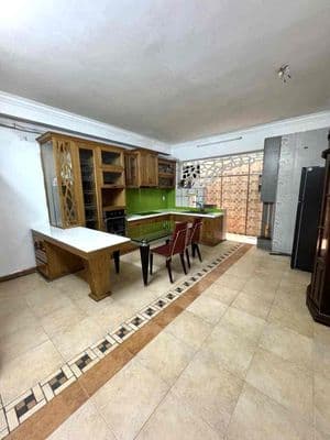 1 Phòng ngủ + 1 phòng bếp sân vườn 50m2 , gần ngã 4 PN