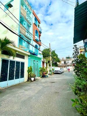 Bán gấp giá nhĩnh 3 tỷ - 2 tầng ngay đỗ xuân hợp cạnh đại học văn hoá
