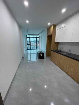 6 tầng thang máy, ngõ đẹp, ô tô trung tâm Ngọc Hồi