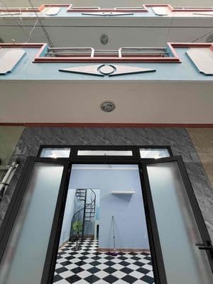 Nhà nguyên căn hẻm 55 Nguyễn Văn Công
