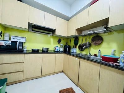 chung cư Oriental Plaza cho thuê gấp 2 phòng ngủ, 84m2