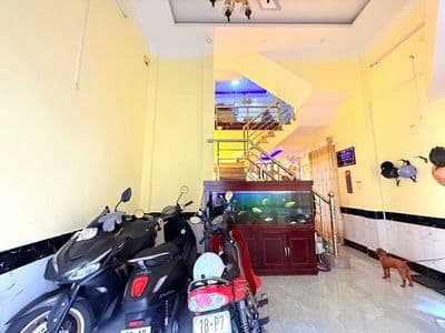Chiều sâu 11m-hẻm 7m-3 tầng-3pn,4wc-sổ đẹp nở hậu-giá 4.3 tỷ(tl)