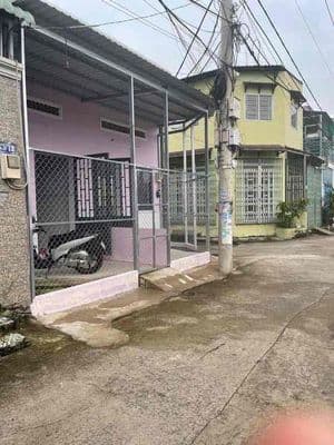 Cho thuê nhà nguyên căn gần trường cấp 2 long trường
