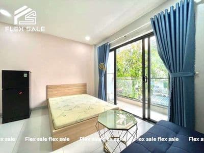 Cho Thuê CH Studio Ban Công Full Nội Thất • Sát Hàng Xanh