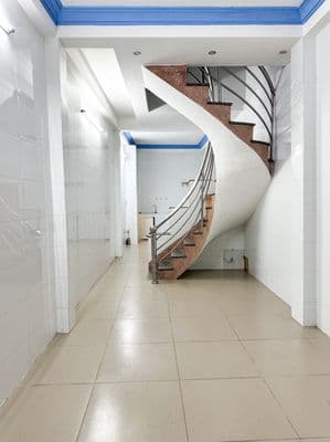Cho thuê nhà đẹp, mới tinh tại xô viết nghệ tĩnh bình thạnh - 10tr
