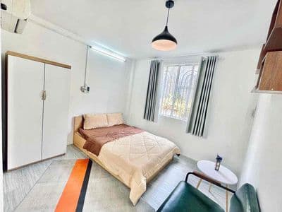 Studio cửa sổ thoáng ngay công viên hoàng văn thụ