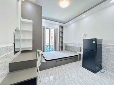 Chdv bancol ngay bờ kè hoàng sa trường sa