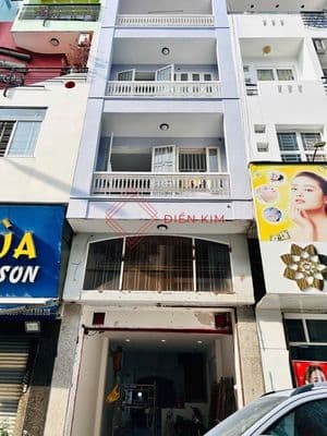 Bán gấp căn *** MT Hoa Lan,P.2 PN - DT : 4,5x18m-4 tầng-Giá 21 tỷ
