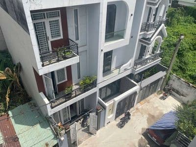 nhà mới 3 tầng thơm - 60m2 ngang 4.3- gần Vinhome, vành đai 3.