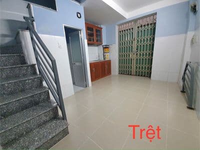 NC Ngay chợ Phạm Văn Hai, Q.TB. 1Trệt, 4Lầu, 3WC. DTSD 90m2