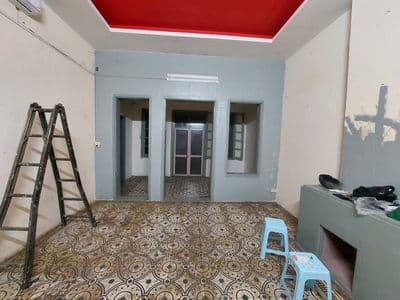 Cho thuê Tầng 2 Nhà biệt thự Pháp cổ 5 Lý Nam Đế, tầng 1 có nhà để xe