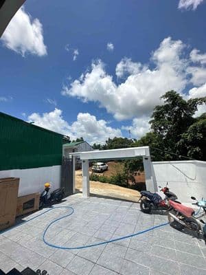 bán hoặc cho Thuê nhà villa hồ bơi, có sân vườn, sổ hồng riêng