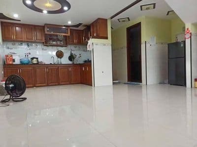 Nhà 3 tầng 4pn 4wc võ văn kiệt
