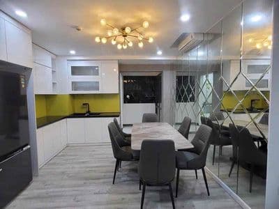 chung cư Khu Ngoại Giao đoàn ở luôn 3 ngủ 120 m2