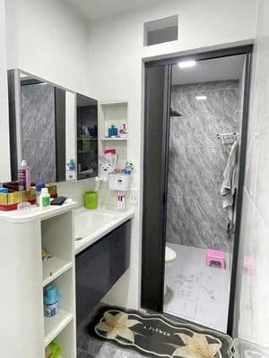 Nhà hẻm 76 dương cát lợi , kho a nhà bè .
