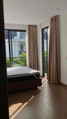 Studio ban công siêu chữa lành ngay cầu sg quận 2