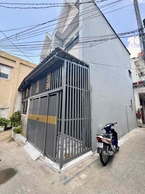 Gia Đình Bán Nhà Hẻm 50 Đường Phú Định Phường 16 Q8 ( Phường Phú Định)