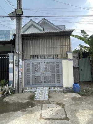 Nhà 2pn 2 máy lạnh Hẻm Hoàng Quốc Việt