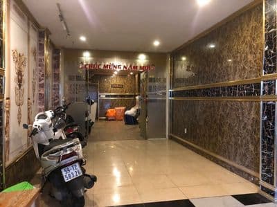 GIÁ RẺ 32tr - Mặt bằng MT Cống Quỳnh, Q1 - DT 4x12m, Lối đi riêng