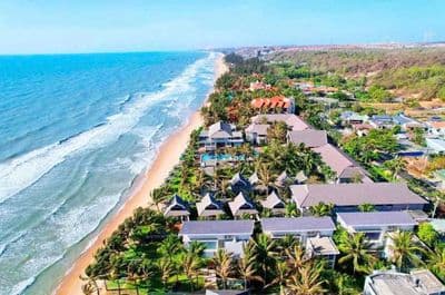 Bán giảm 51 tỷ Resort 4 sao 9900m2 đất ngay trung tâm khách du lịch
