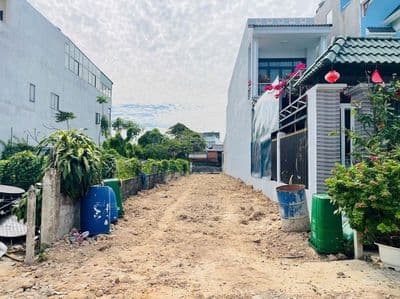 Cắt lỗ 200tr bán 152m2 thổ cư Thị Trấn Củ Chi, Sổ hồng riêng, gần chợ
