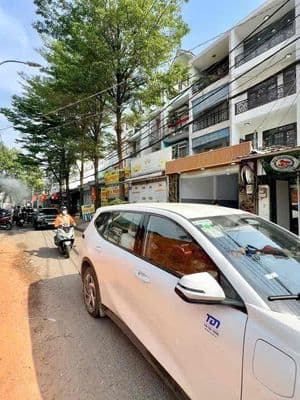 Nhà hẻm thông mới tinh 5pn phj văn chiêu p14 gò vấp