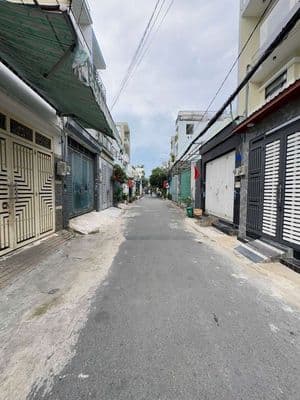 60m2 - 3 tầng, 6ty nhinh. Hẻm 6m gần Ngã Tư Âu Cơ - Lạc Long Quân