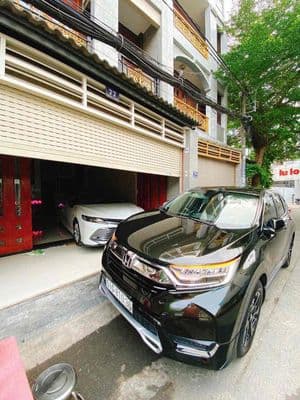 bán nhà vị trí đẹp, tiện ích xung quanh đầy đủ