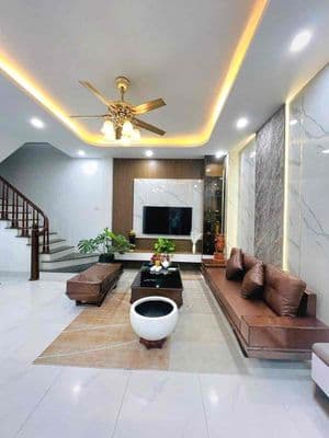 Ngọc Khánh, 30m ra phố, ngõ ba gác thông, nhà mới đẹp, 2 thoáng, full