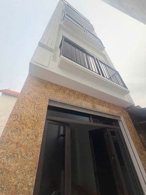 Chính chủ bán gấp nhà mới 4,5 tầng - 200m ra Đại lộ Tây Thăng Long