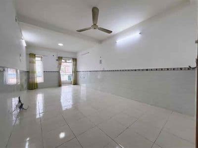 Căn lớn 2 Phòng Ngủ Siêu To ngay khu Tên Lửa Aeon Bình Tân