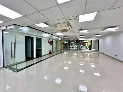 Sát SÂn Bay ! Mặt Tiền Hát Giang Ngang 6m Tầng Trệt Riêng Biệt P.2 QTB
