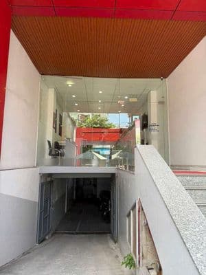 Cho thuê tòa nhà 8 tầng- 1000m2- phan văn hớn- p. tân thới nhất- q12