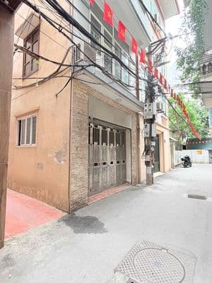 chính chủ bán nhà riêng căn góc , diện tích 25m2 nhà 3 tầng có sổ đỏ