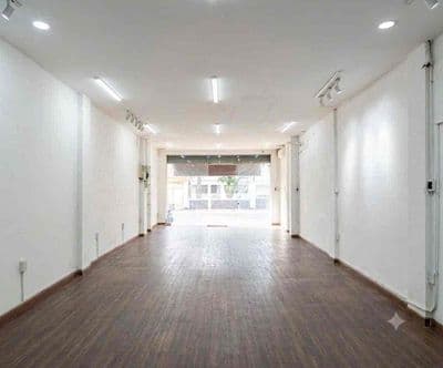 Cho thuê mb võ văn ngân 5x20m ngay đh spkt