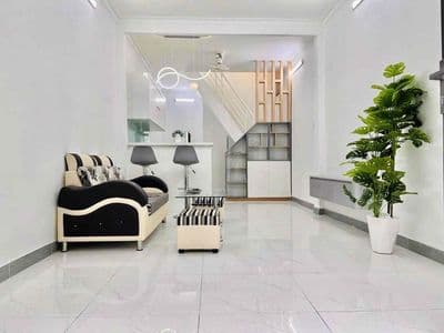 Bán nhà đẹp hẻm oto ngay công viên Làng Hoa, Gò Vấp (sổ đẹp)