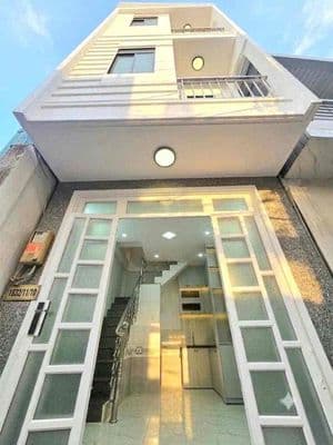 nhà bán 2 lầu, ngay cầu Phú Xuân Huỳnh Tấn Phát
