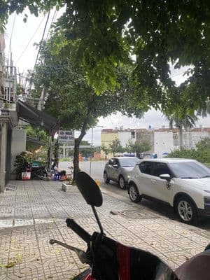 Cho thuê vila Nguyên căn 7 x 15 2lau khu dự án An sương