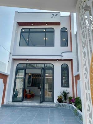 Chính chủ cần bán - nhà 1 lửng - có hoàn công - cần giuộc long an