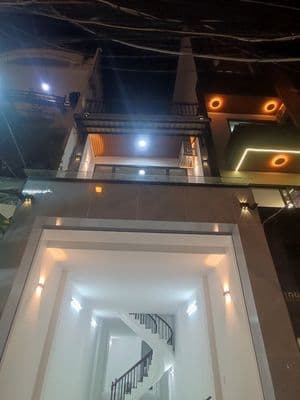 Bán nhanh nhà mặt tiền 107 đặng chất