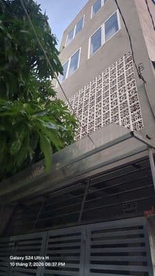 Cần cho thuề nhà Đường PVH. gần Tham Lương DT 4x25 1trệt 2Lầu 4PN 4WS