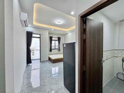 Chính Chủ Cho Thuê Căn Hộ Đại Học Hoa Sen Quận 10 ( Phòng Ban Công )