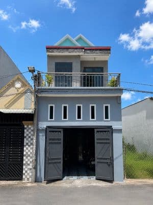 Bán nhà 2 tầng Dĩ An, 80m2, gần Chợ Dĩ An