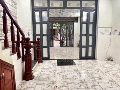 Cho thuê nhà trệt lầu 100m2 gần chợ phú an 3 phòng ngủ giá 7,5 tr/