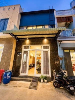 Nhà Trệt Lầu Gần Trường Tiểu Học Đông Hòa C, 41.5m², 3.5 tỷ