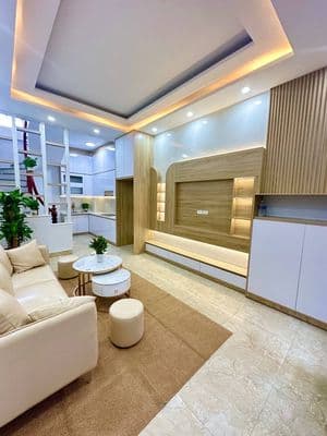 Bán nhà Hoàng Mai 31m2, 5 tầng, mặt tiền 3.5m