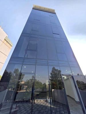 Tòa nhà cho thuê/bán mặt tiền Lê Hồng Phong, Dĩ An, TP.HCM